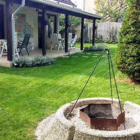Holiday home Balaton Chillhouse Balatonakarattya