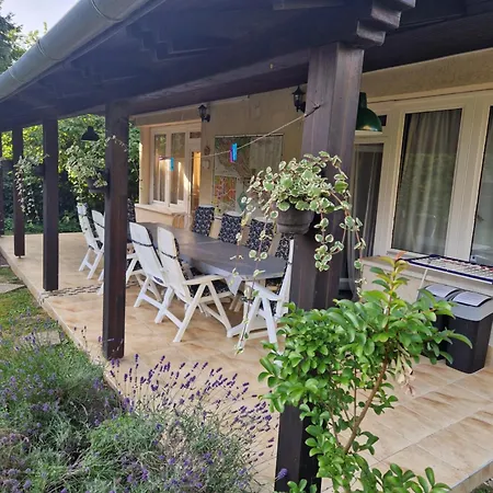 Balaton Chillhouse Nyaraló *