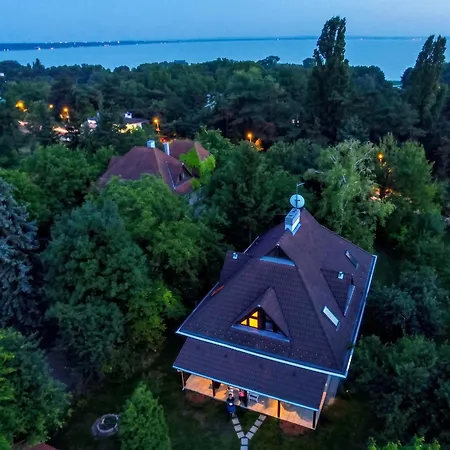 Balaton Chillhouse Nyaraló